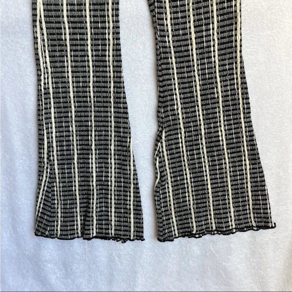 Free People Fine Line Slim Flared Pants Sz XS Pull On High Rise Boho Beach Retro - Picture 13 of 15